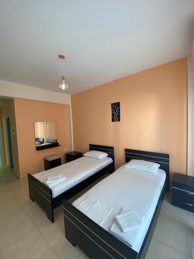 Villa Sopebra Sarande Luaran gambar
