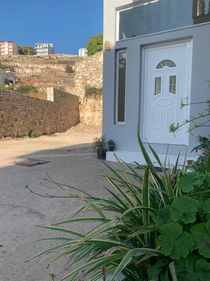 Villa Sopebra Sarande Luaran gambar