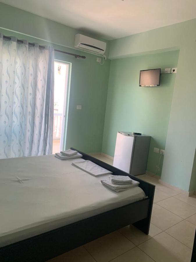 Villa Sopebra Sarande Luaran gambar