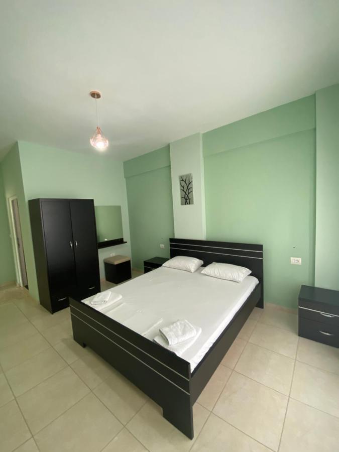 Villa Sopebra Sarande Luaran gambar